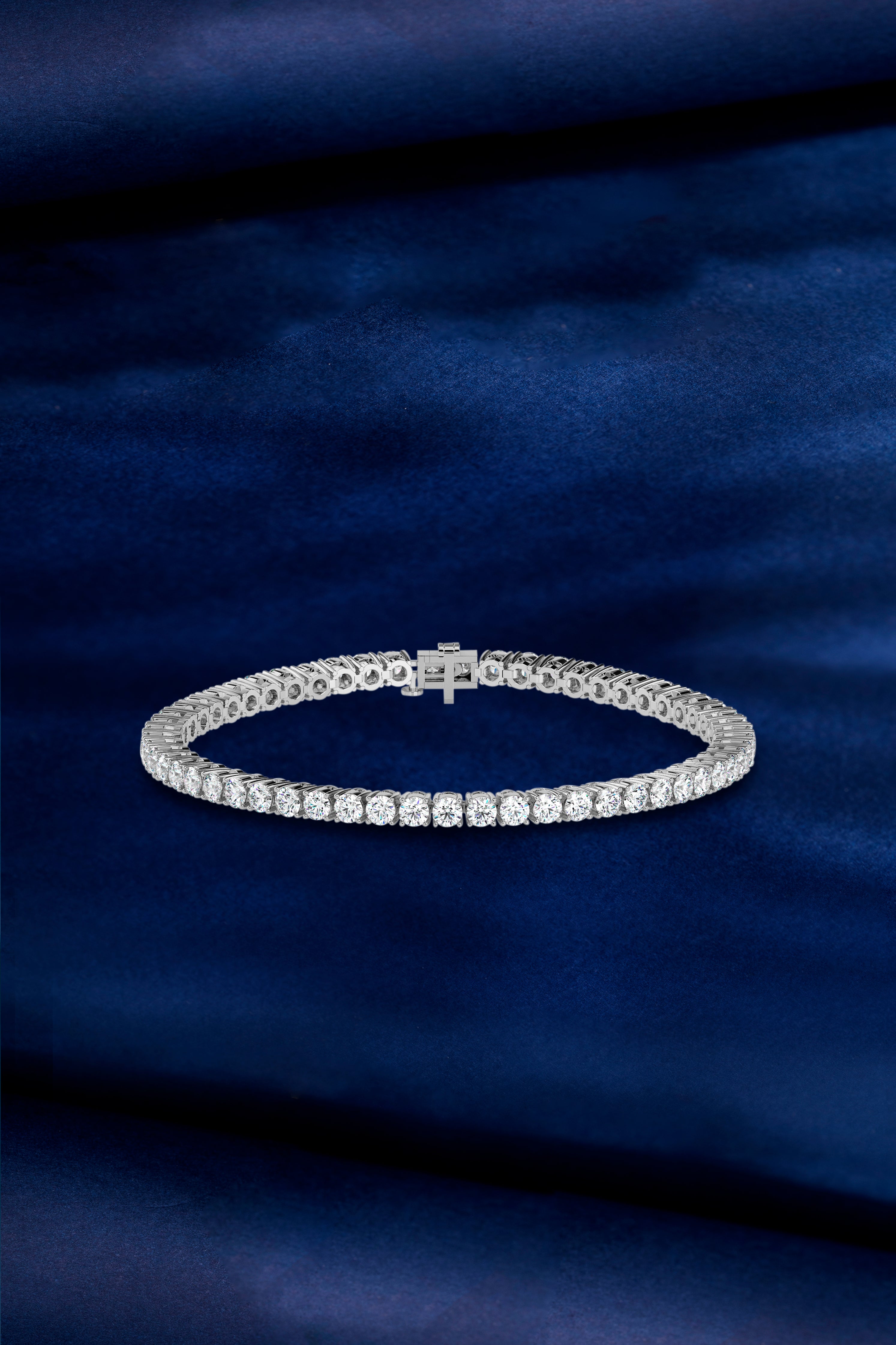 Timeless Elegance: 4-Prong Tennis Bracelet Audiam